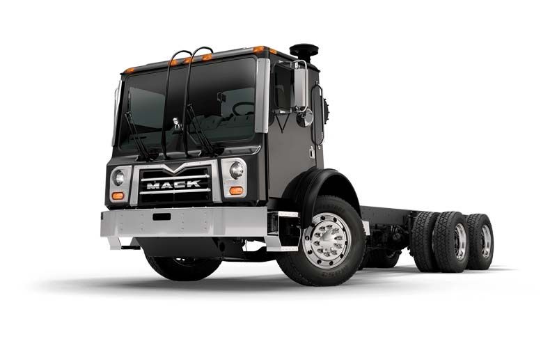 Mack TerraPro - image 1 of 5