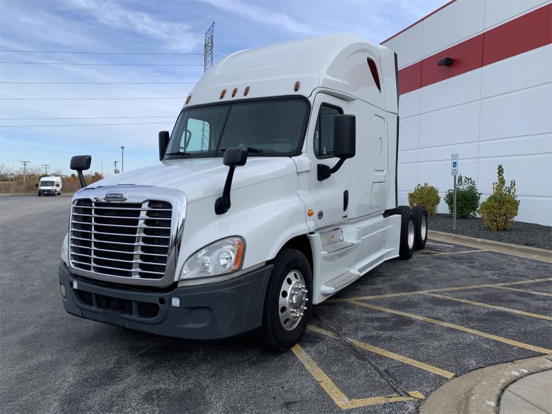 2016 FREIGHTLINER CASCADIA 125 - CIT Trucks