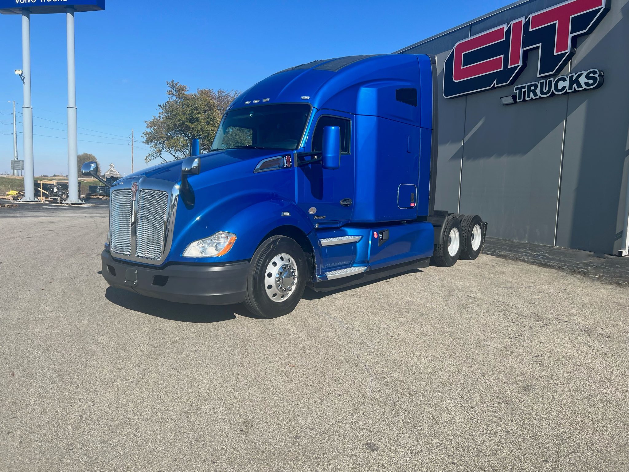 2020 KENWORTH T680 - CIT Trucks