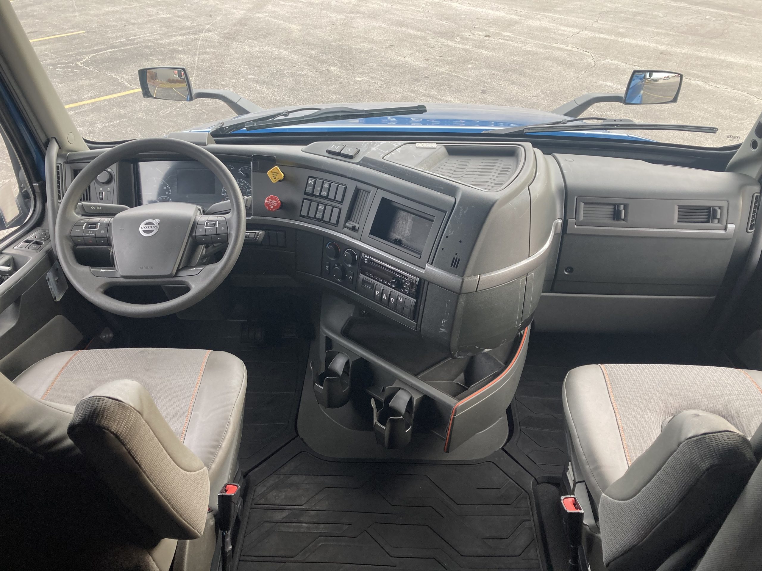 New 2021 Volvo FMX truck - INTERIOR 