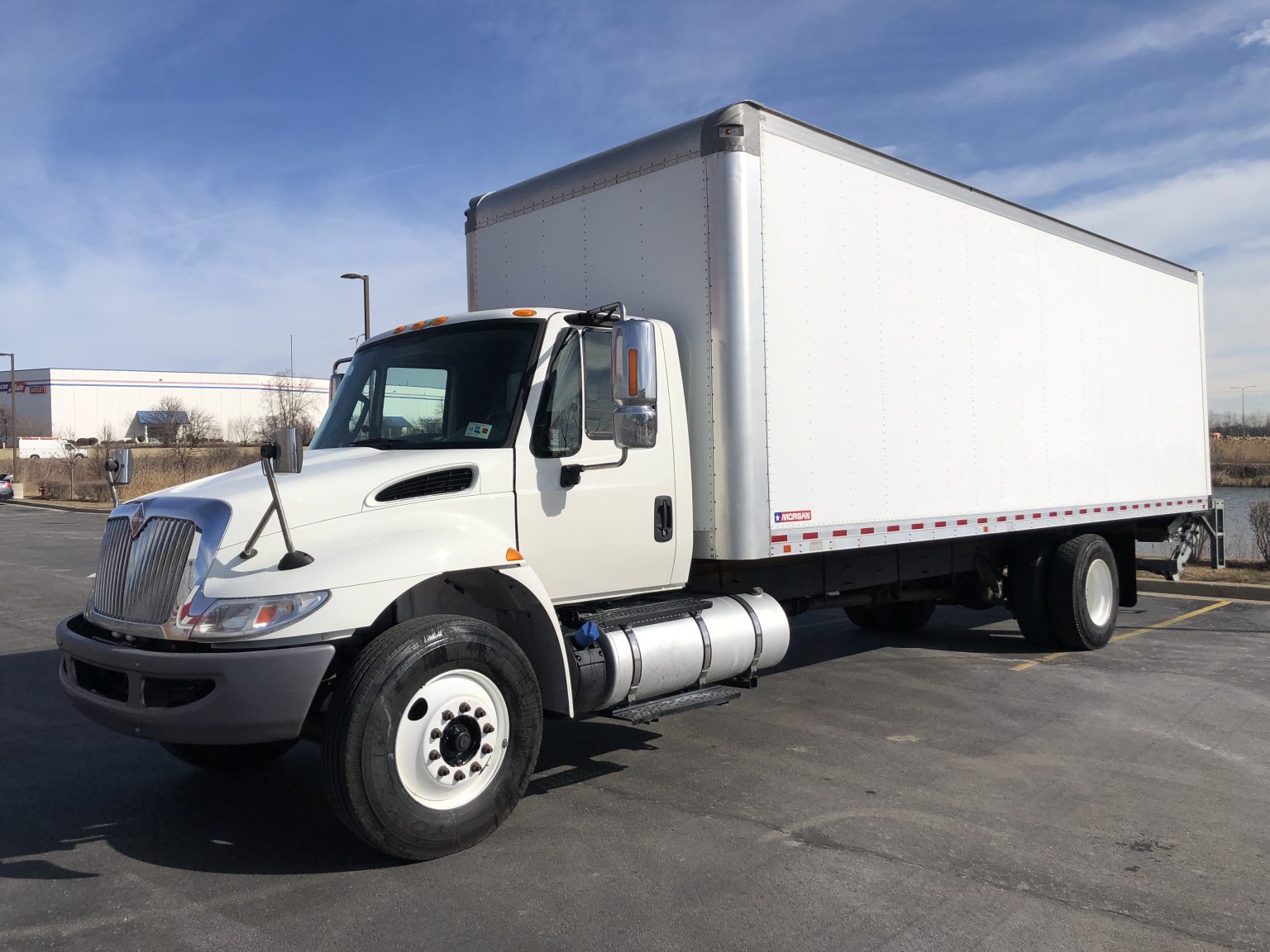 2018 INTERNATIONAL 4300 - CIT Trucks