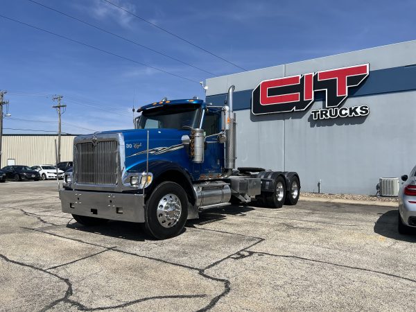 2005 INTERNATIONAL 9900 - CIT Trucks