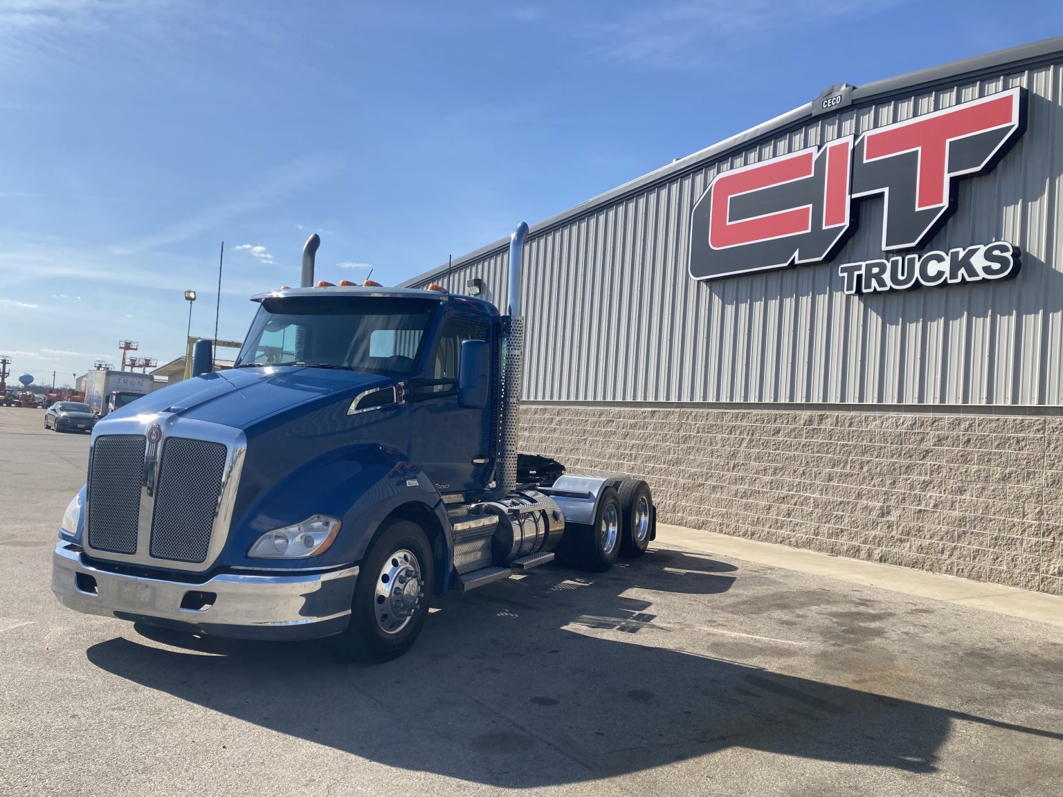 2019 KENWORTH T680 - CIT Trucks