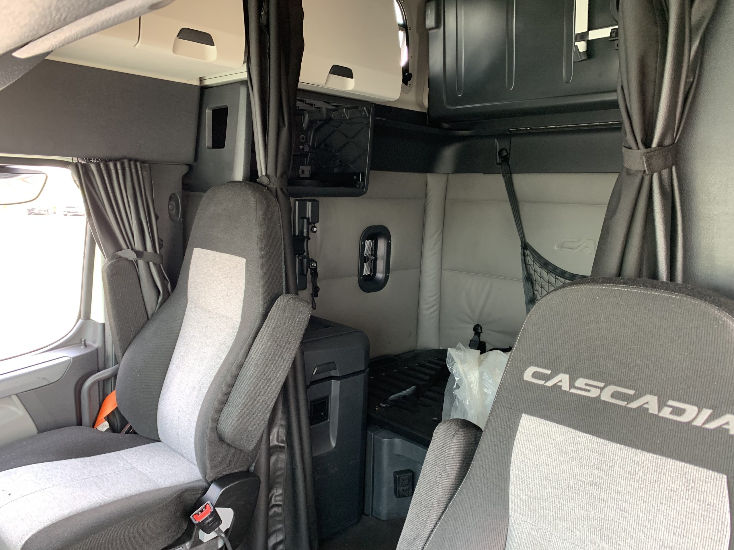 Freightliner Cascadia Evolution Interior