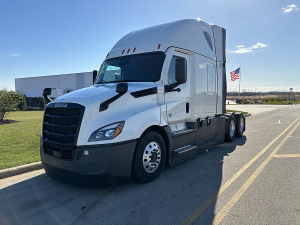 How To Set The Clock On A 2022 Freightliner Cascadia