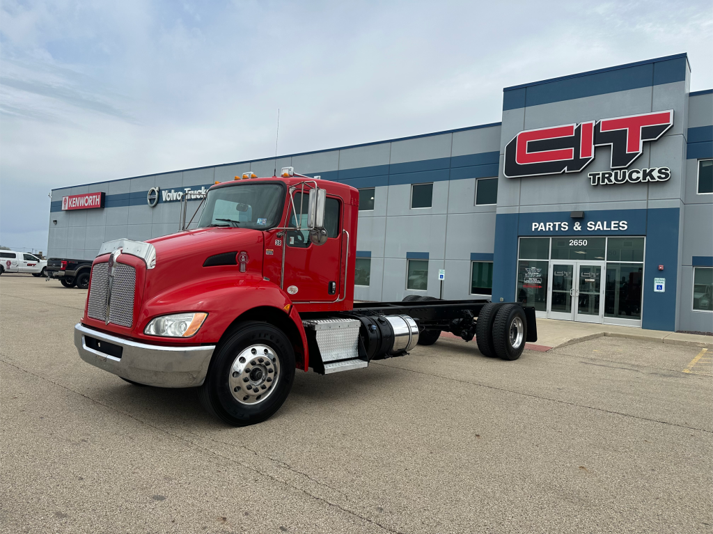 2018 KENWORTH T370 - CIT Trucks