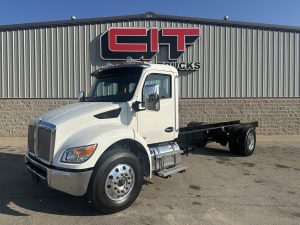 2025 KENWORTH T380 DAY CAB - CIT TRUCKS