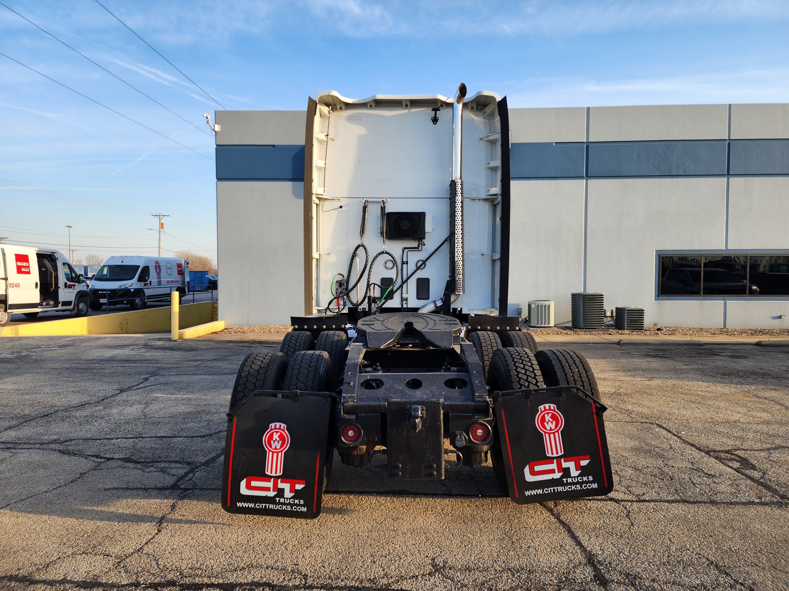 2019 KENWORTH T680 - image 5 of 6