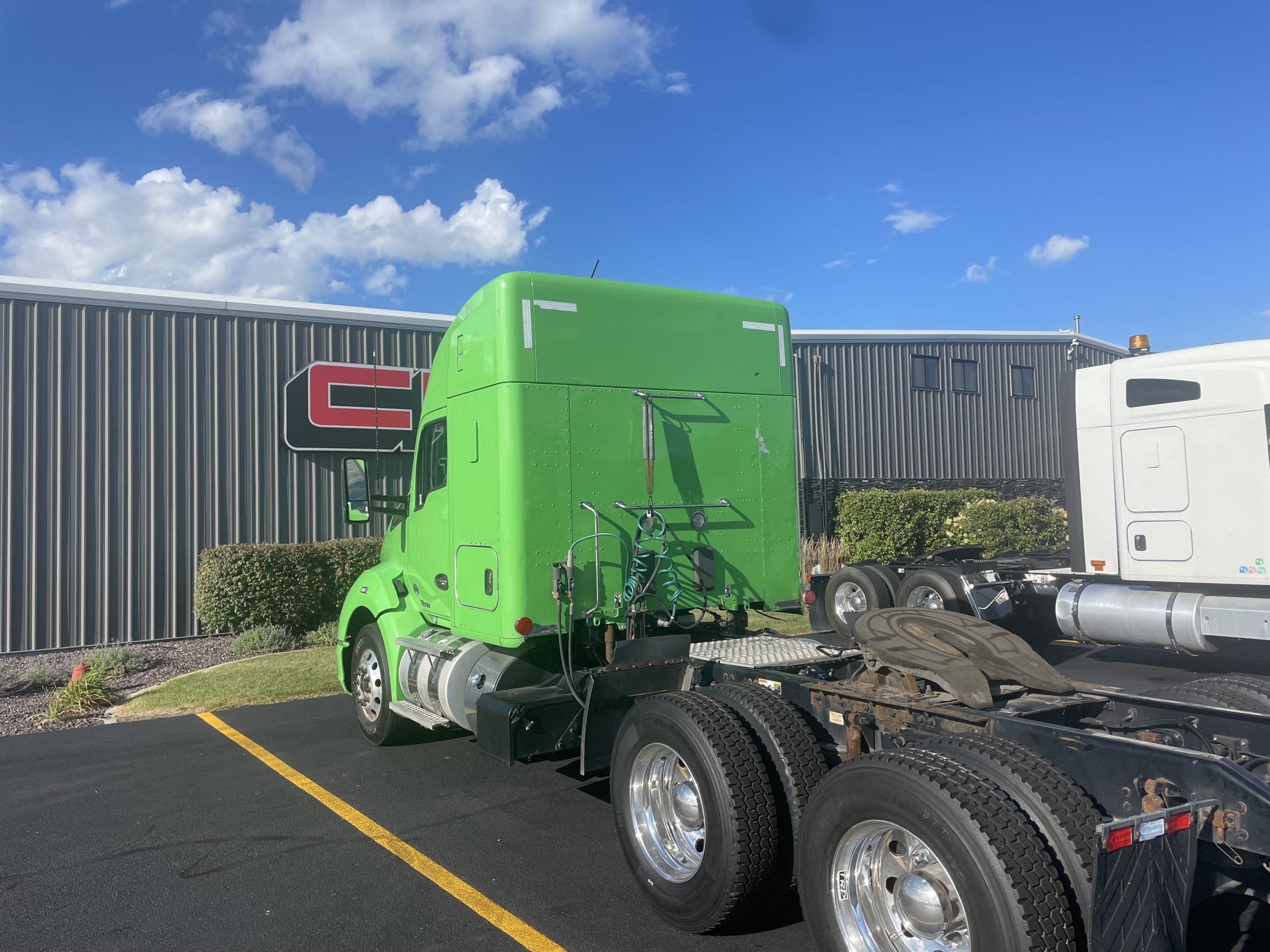 2018 KENWORTH T680 - image 6 of 6