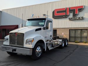 New 2025 Kenworth T880 Day Cab - CIT Trucks