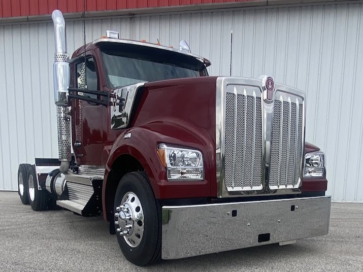 2025 KENWORTH W990 - image 3 of 6