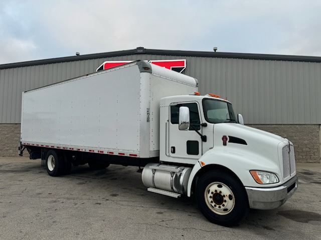 2018 KENWORTH T270 - image 3 of 6