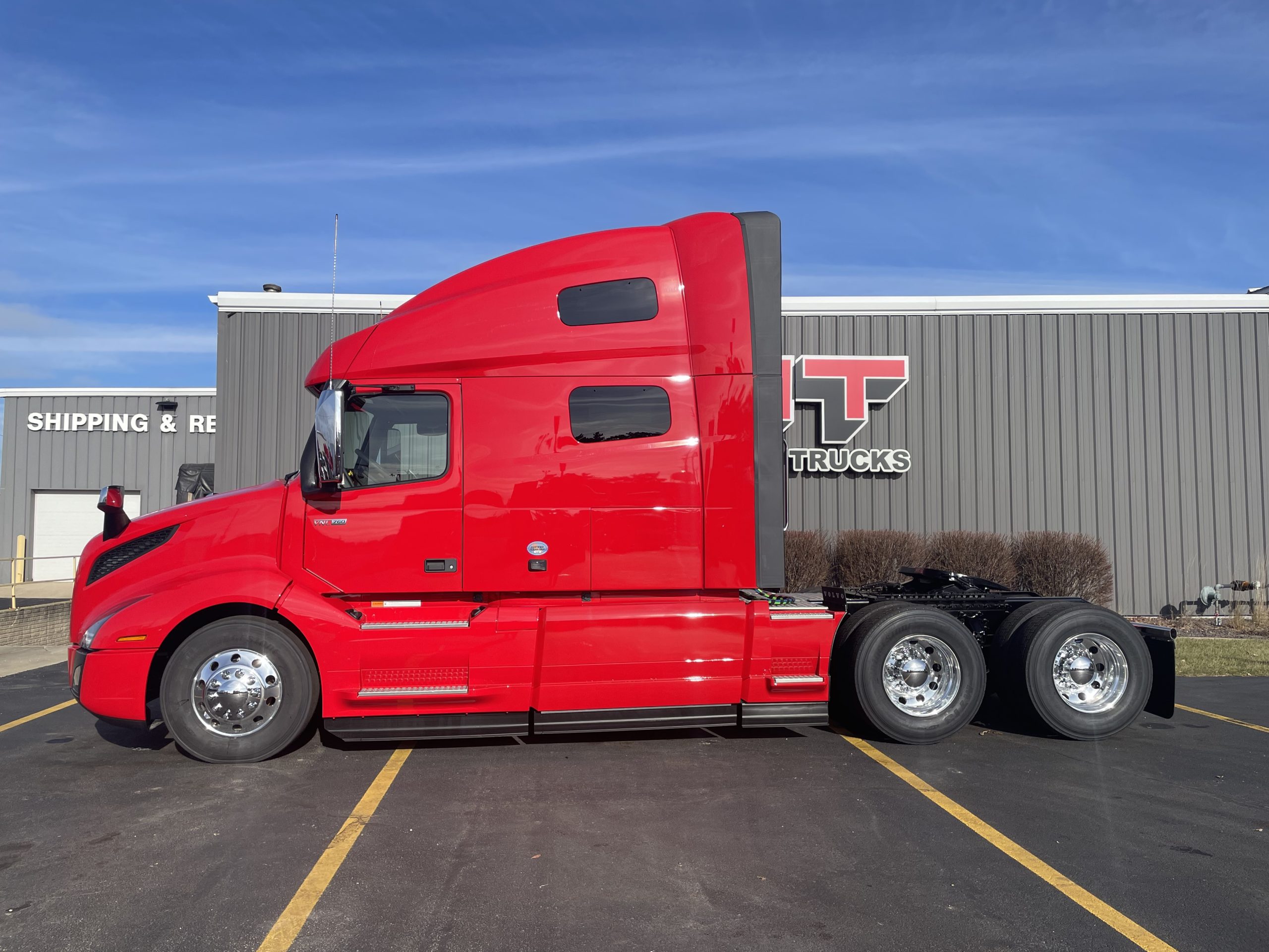 2025 VOLVO VNL760 - image 6 of 6