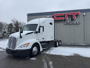 CIT Trucks New T680