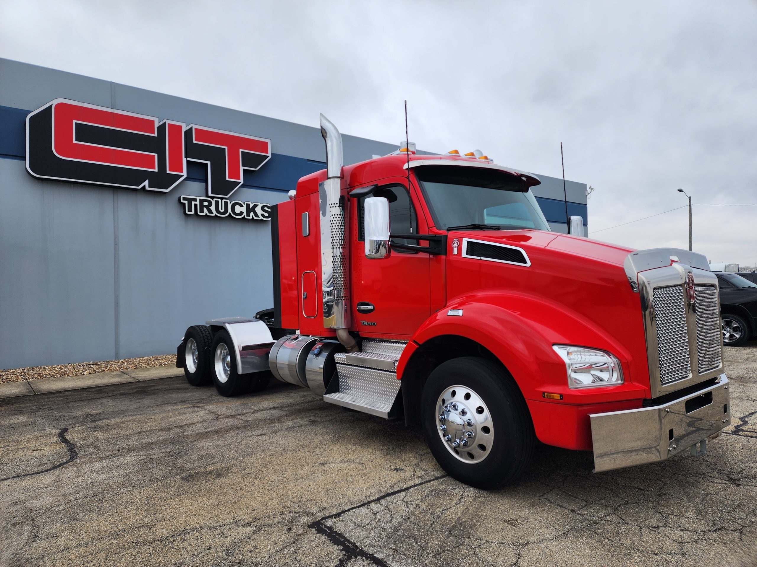 2022 KENWORTH T880 - image 3 of 6