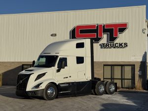 2025 VOLVO VNL660 SLEEPER - CIT TRUCKS