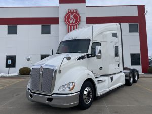 2022 KENWORTH T680 SLEEPER CIT TRUCKS