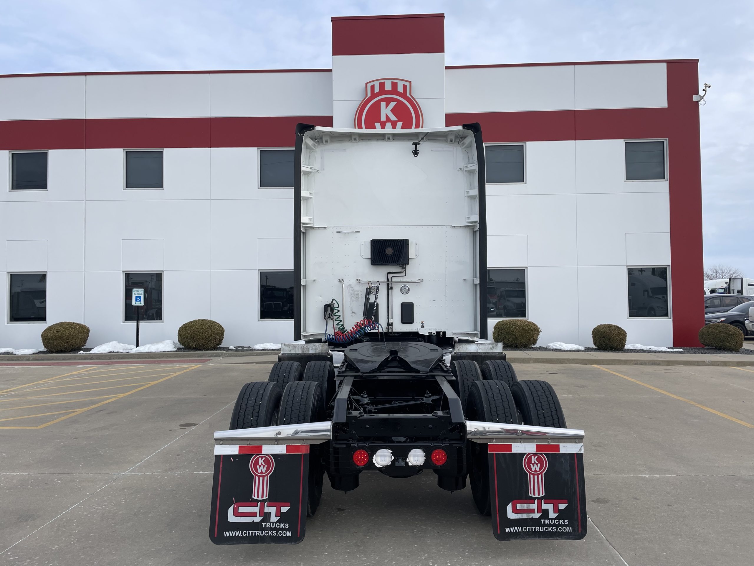 2022 KENWORTH T680 - image 6 of 6