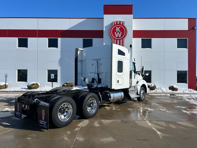 2022 KENWORTH T880 - image 4 of 6