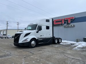 2025 VOLVO VNL660 SLEEPER - CIT TRUCKS