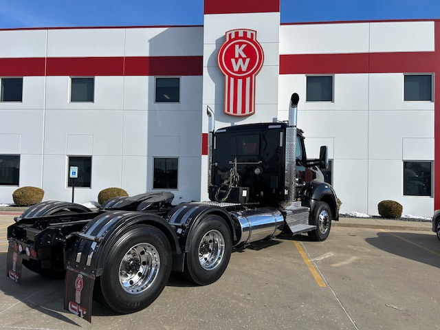 2021 KENWORTH T880 - image 3 of 6