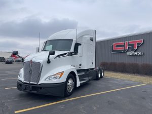 2025 Kenworth T680