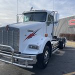 2019 KENWORTH T800 DAYCAB CIT TRUCKS