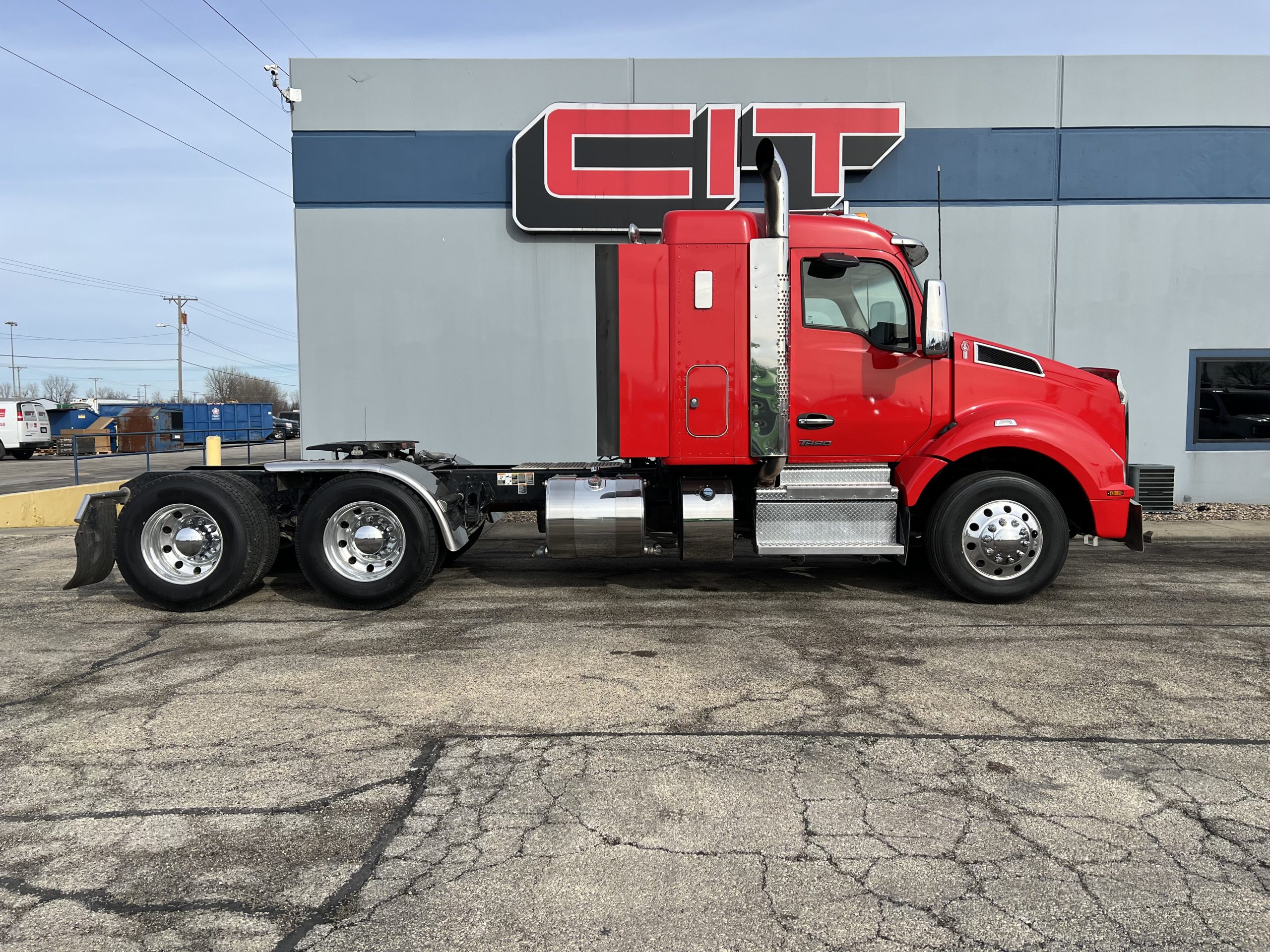 2022 KENWORTH T880 - image 4 of 6