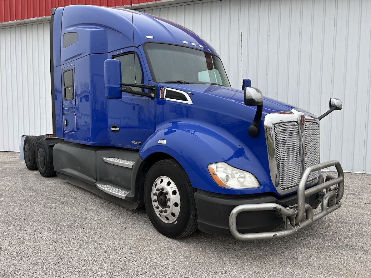 2021 KENWORTH T680 - image 2 of 6