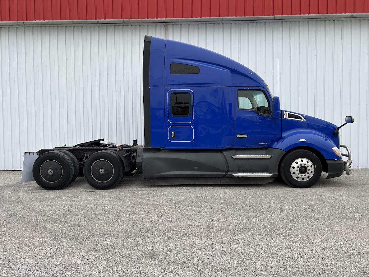 2021 KENWORTH T680 - image 3 of 6