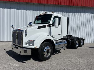 USED 2019 KENWORTH T880 DAYCAB CIT TRUCKS