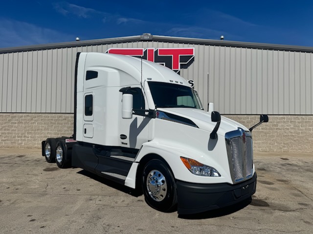 2026 KENWORTH T680 - image 2 of 6