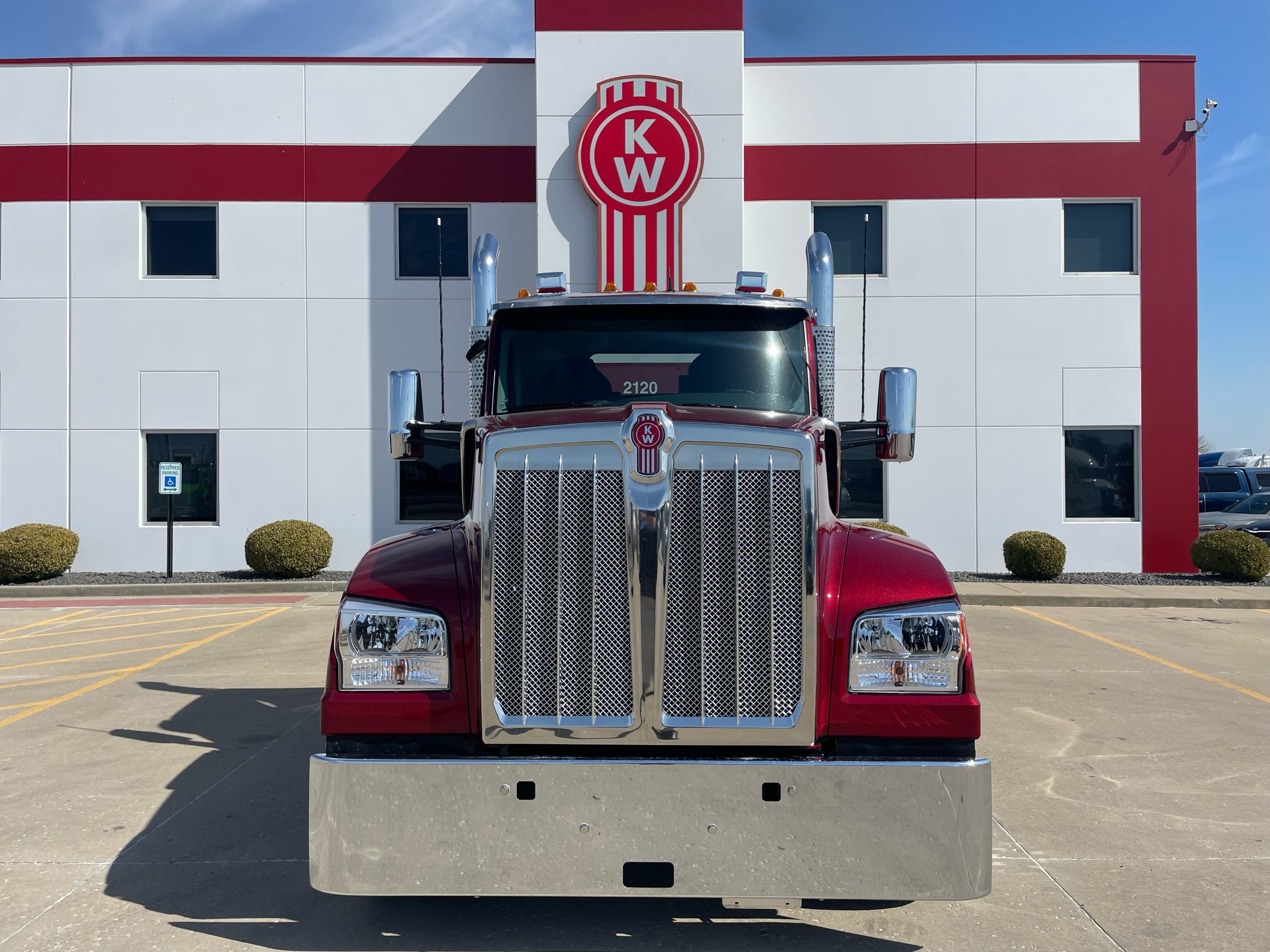 2026 KENWORTH W990 - image 2 of 6