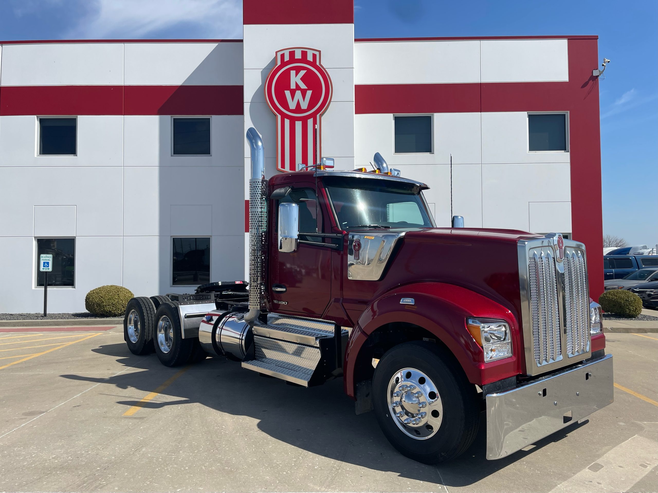 2026 KENWORTH W990 - image 3 of 6