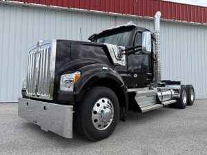 2026 Kenworth W990
