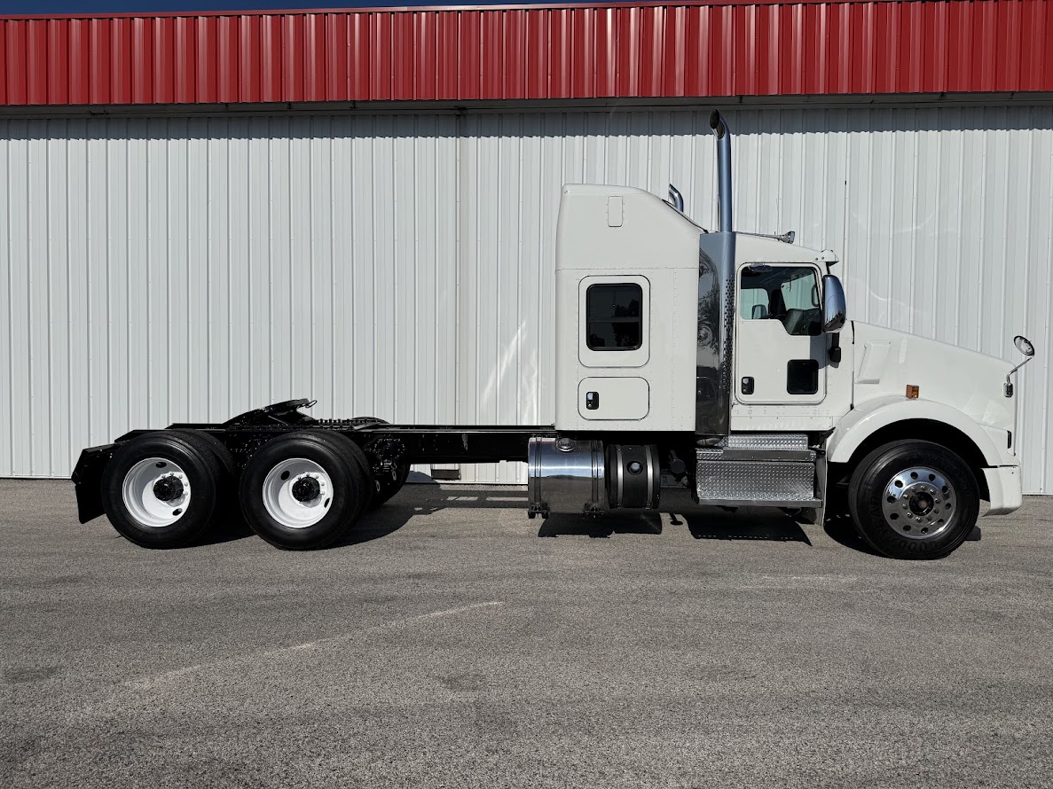 2019 KENWORTH T800 - image 6 of 6