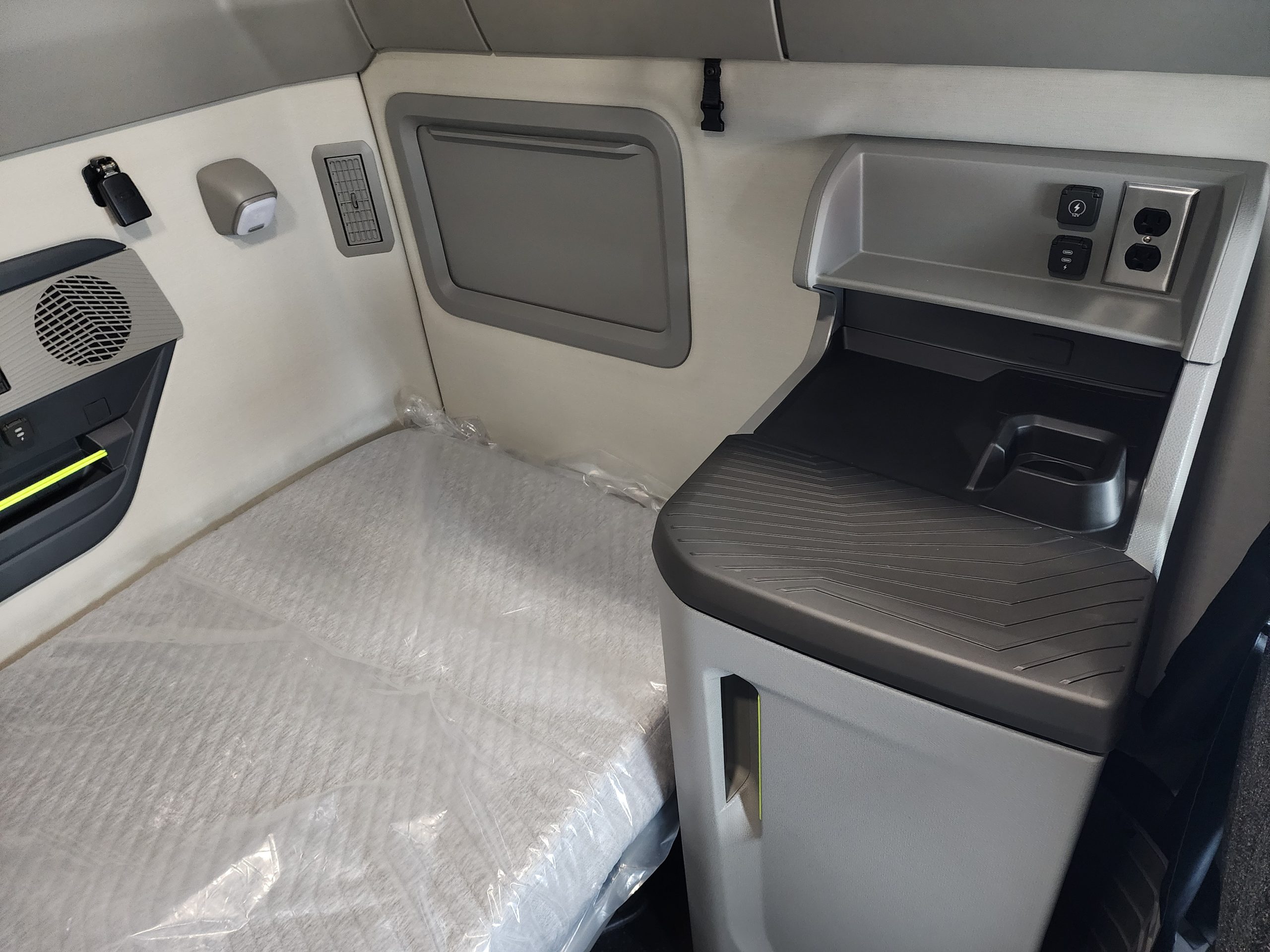 20251025_112300 20251025_112300