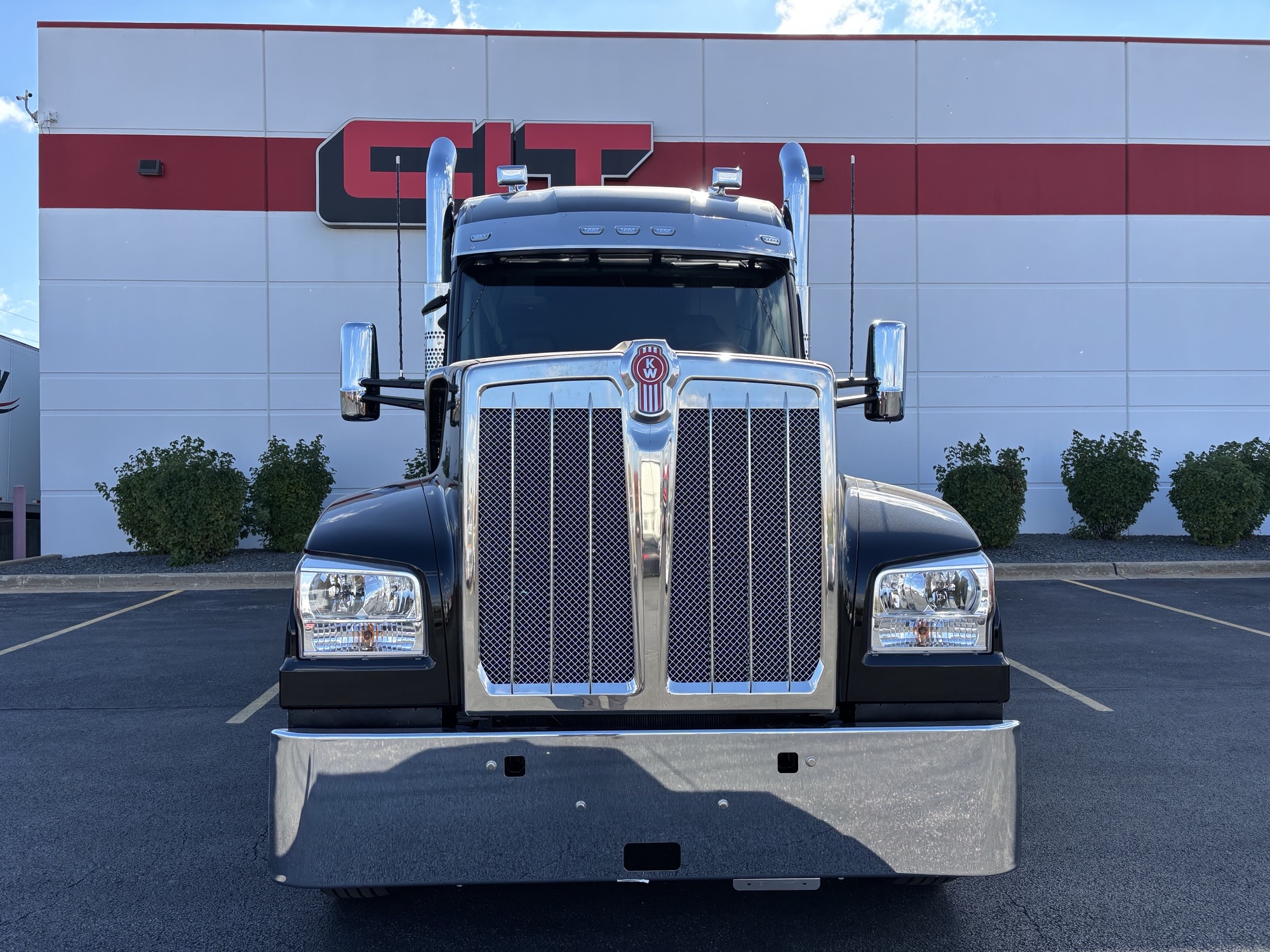 2026 KENWORTH W990 - image 5 of 6