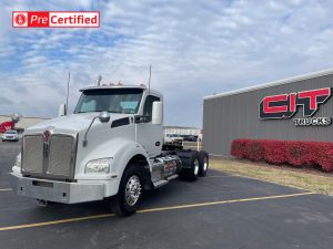 Certified Pre-Owned logo Template