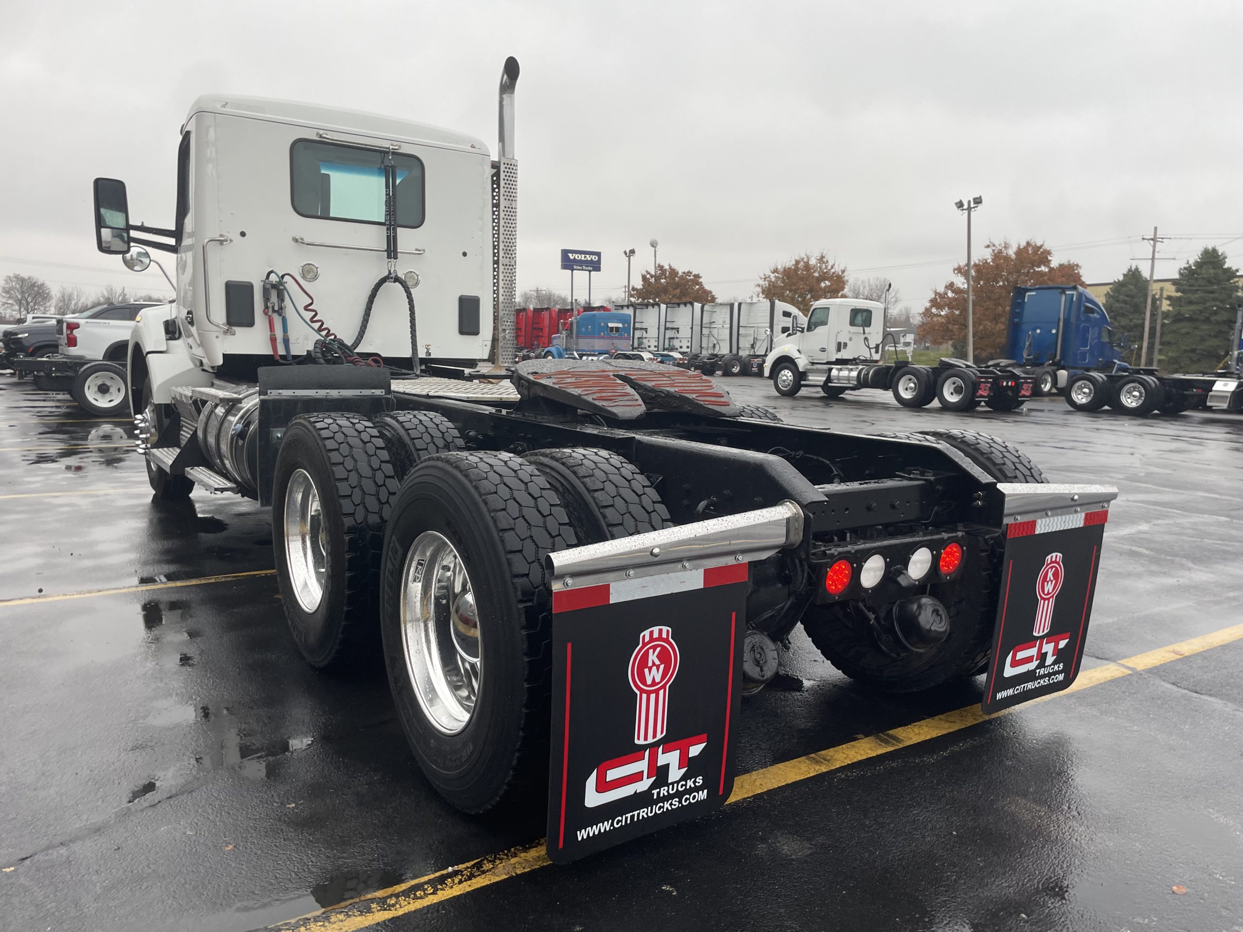 2020 KENWORTH T880 - image 6 of 6