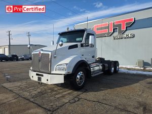 Certified Pre-Owned logo Template