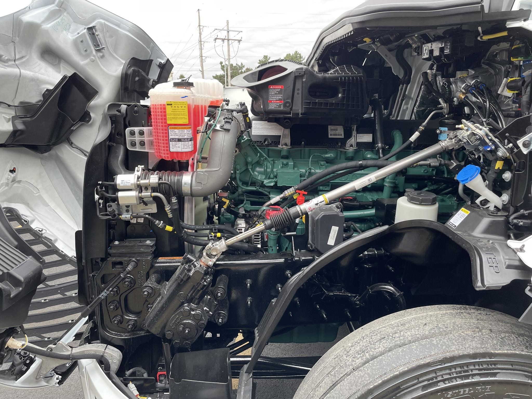 2026 VOLVO VNL64T860 10017173220 2026 VOLVO VNL64T860 10017173220