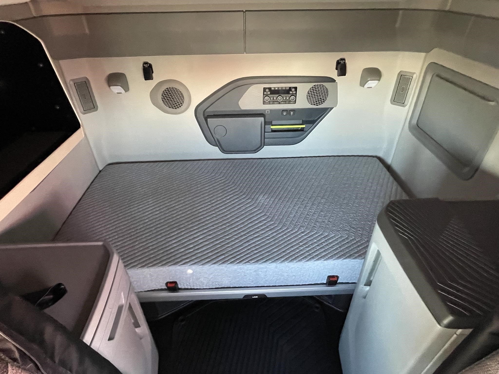 2026 VOLVO VNL64T860 10017175461 2026 VOLVO VNL64T860 10017175461