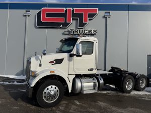 2023 Peterbilt 567