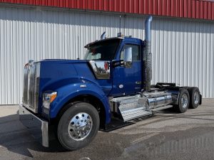 2027 Kenworth W990 - CIT Trucks