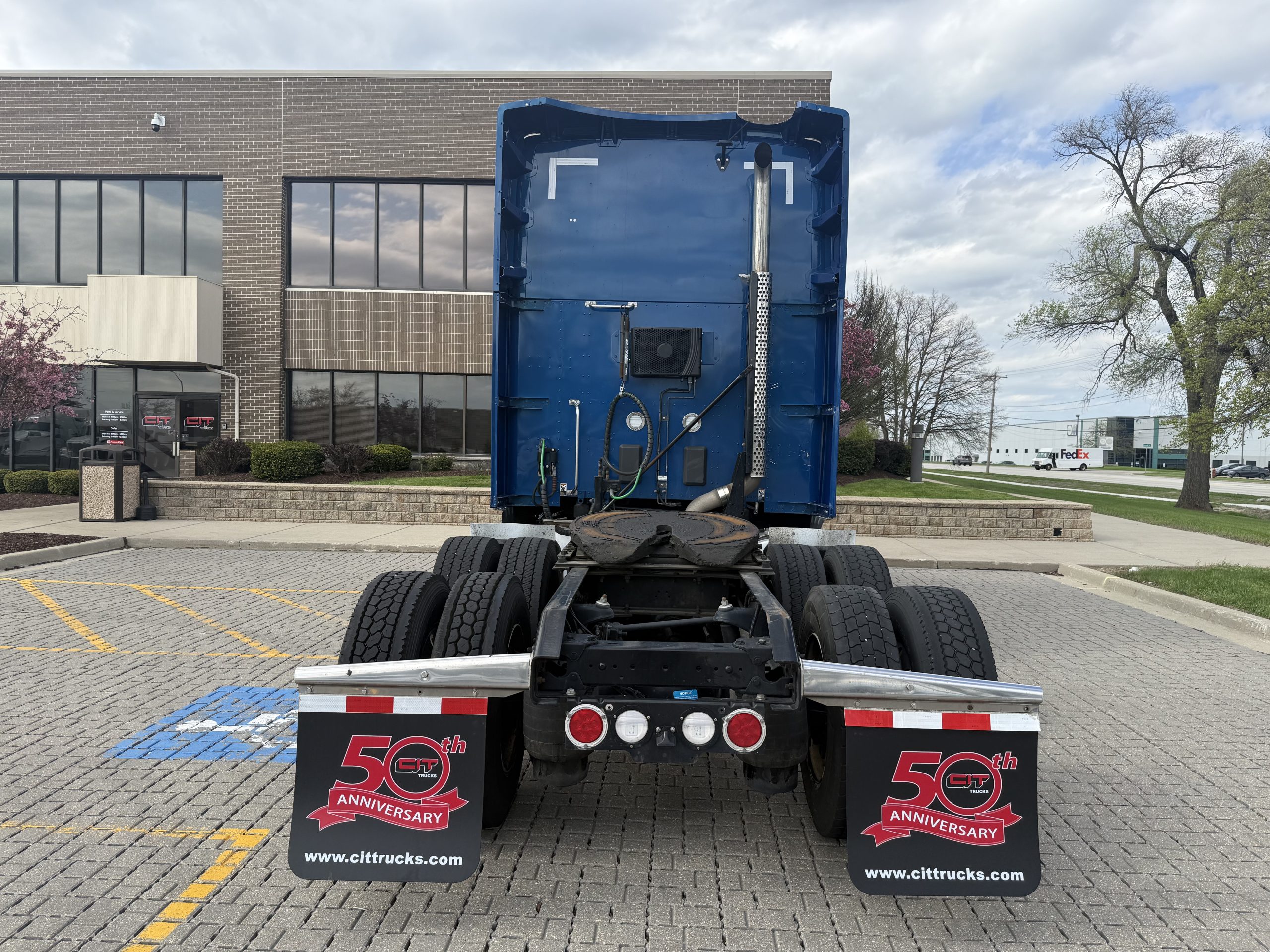 2022 KENWORTH T680 - image 6 of 6