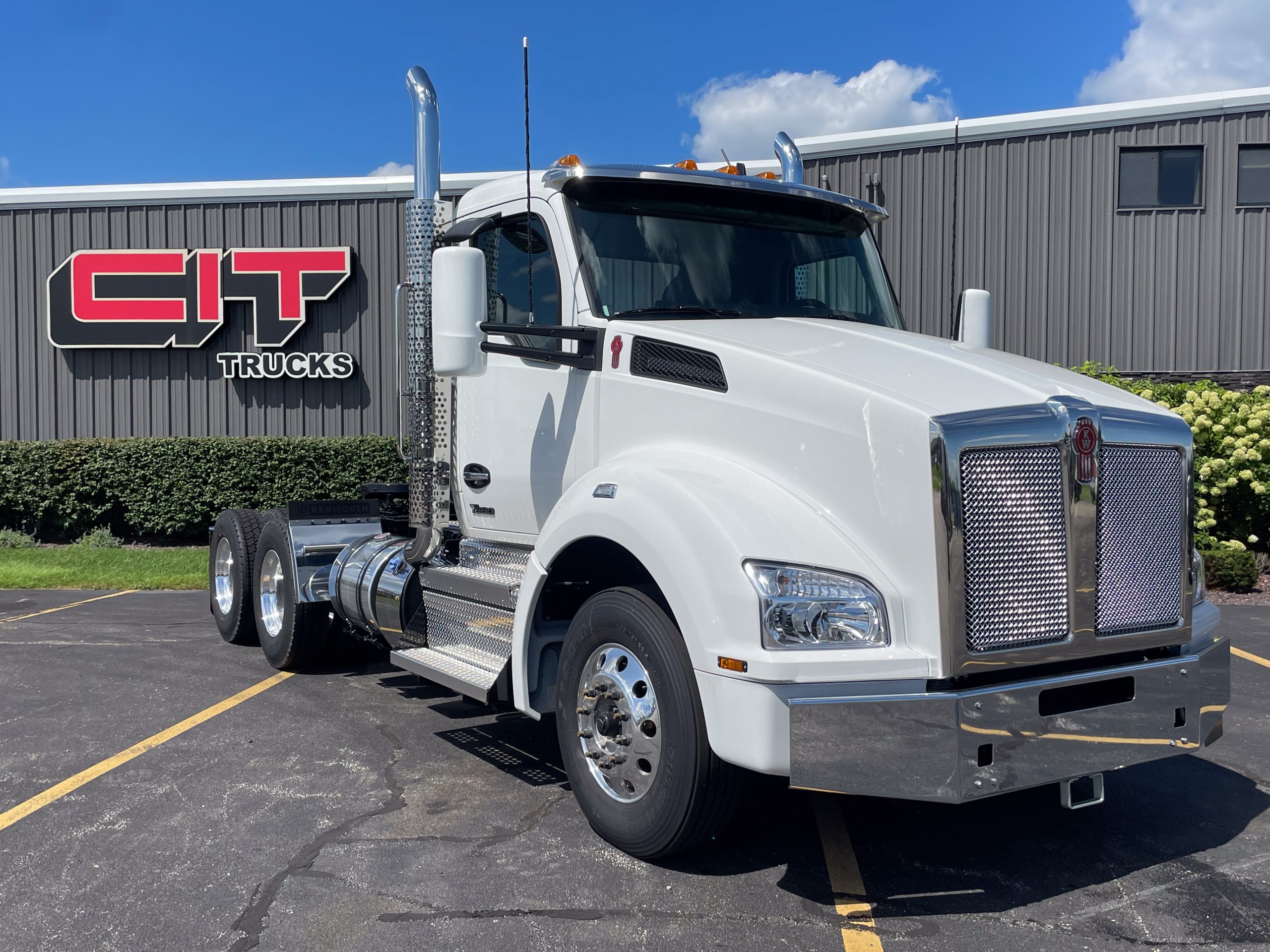 NEW 2027 KENWORTH T880 NEW 2027 KENWORTH T880 - image 3 of 6