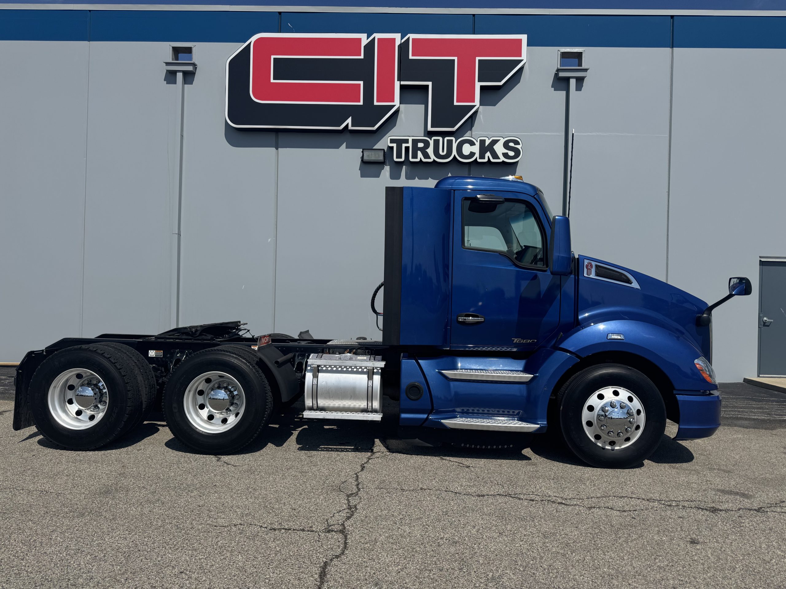 2021 KENWORTH T680 2021 KENWORTH T680 - image 6 of 6