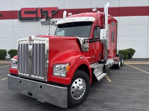 NEW 2027 KENWORTH W990 SLEEPER - CIT TRUCKS
