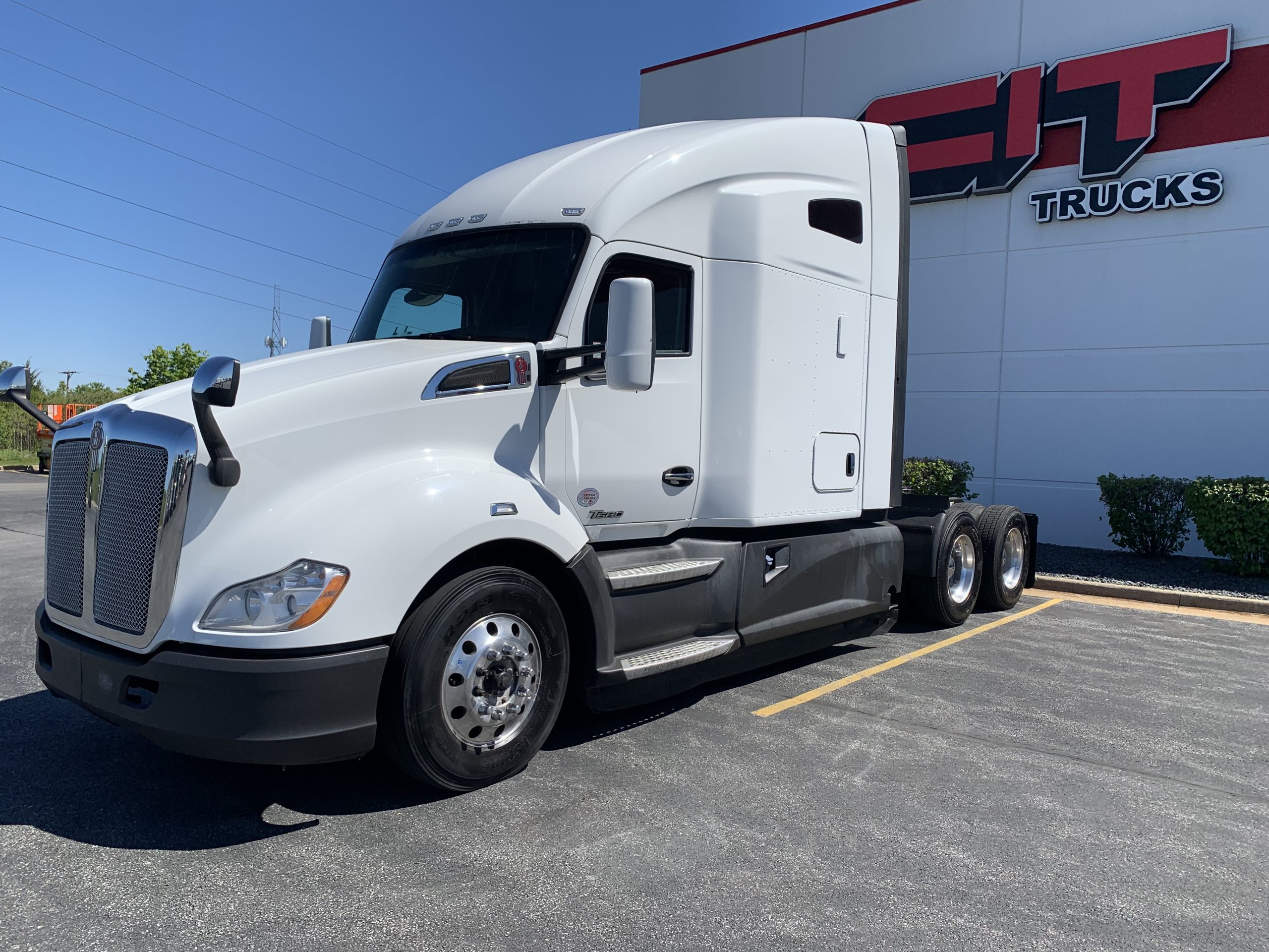 IMG_6775 2022 KENWORTH T680 SLEEPER - CIT TRUCKS